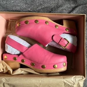 PRICE FIRM - BNIB Charlotte Stone Jona Clogs